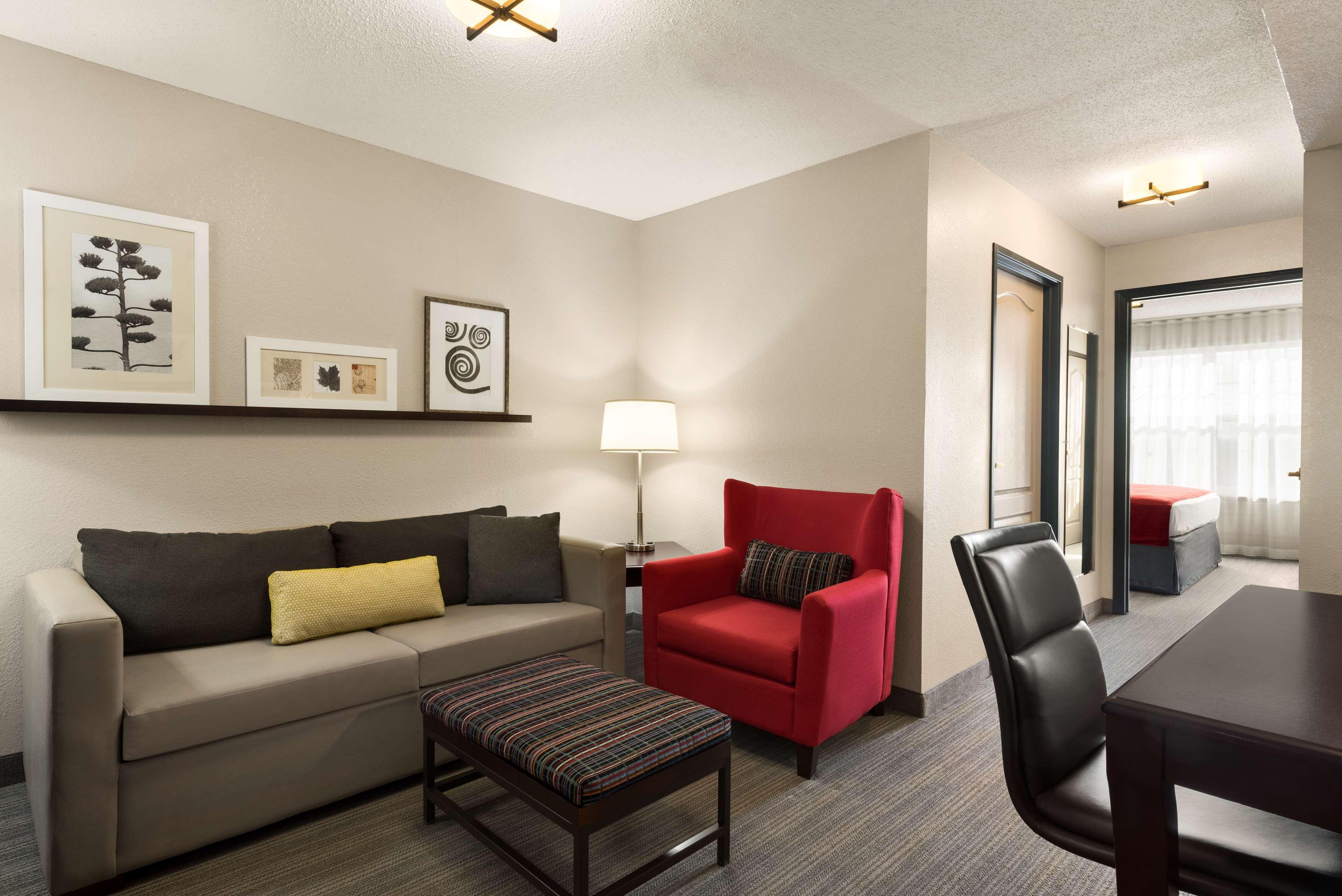 Country Inn & Suites By Radisson, Kansas City At Village West, Ks Bonner Springs المظهر الخارجي الصورة